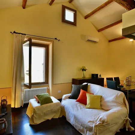 Romantic Canelles Apartment Cagliari